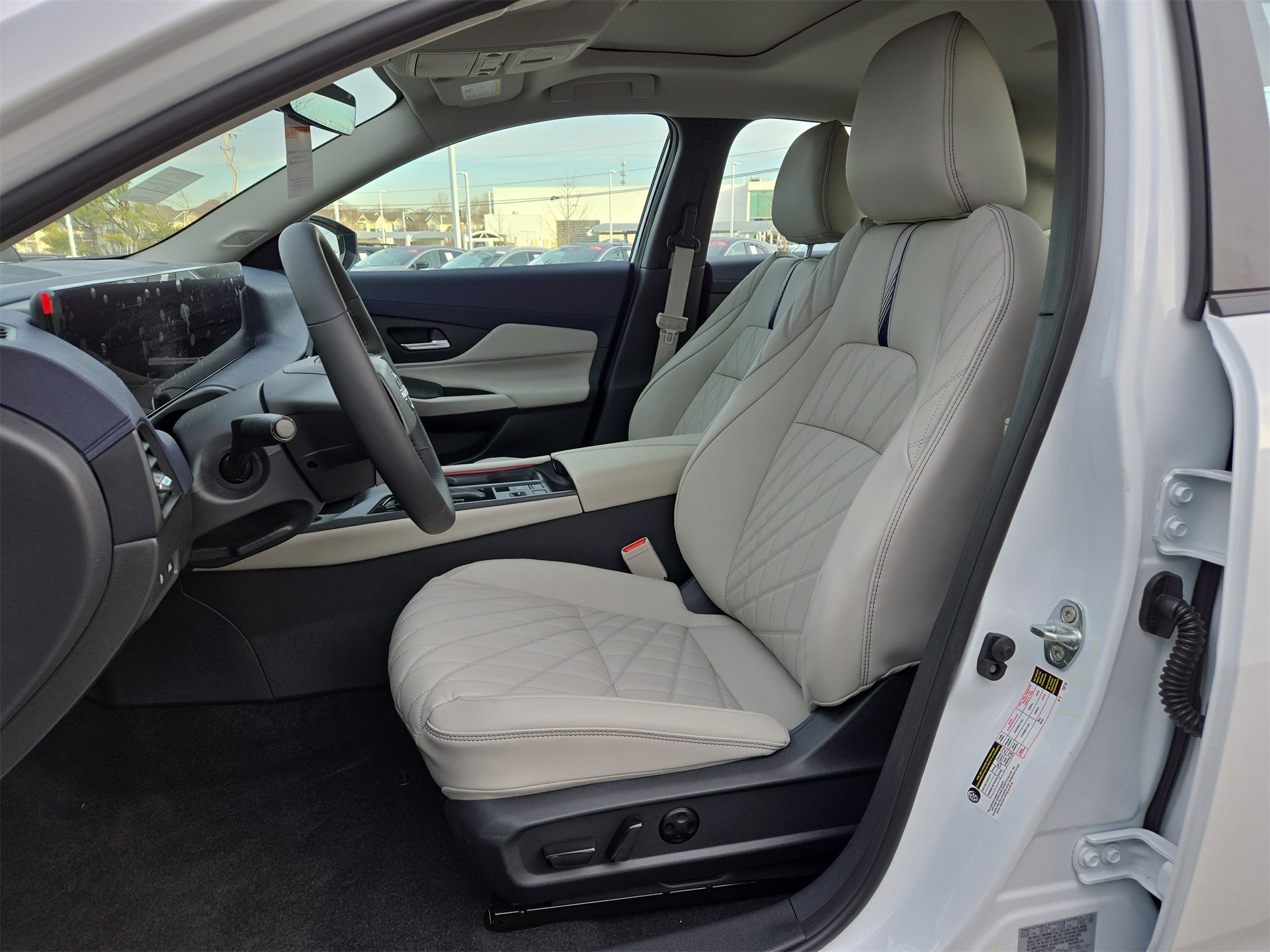 New 2026 Nissan Sentra SL w/ Floor Mat Package image 10