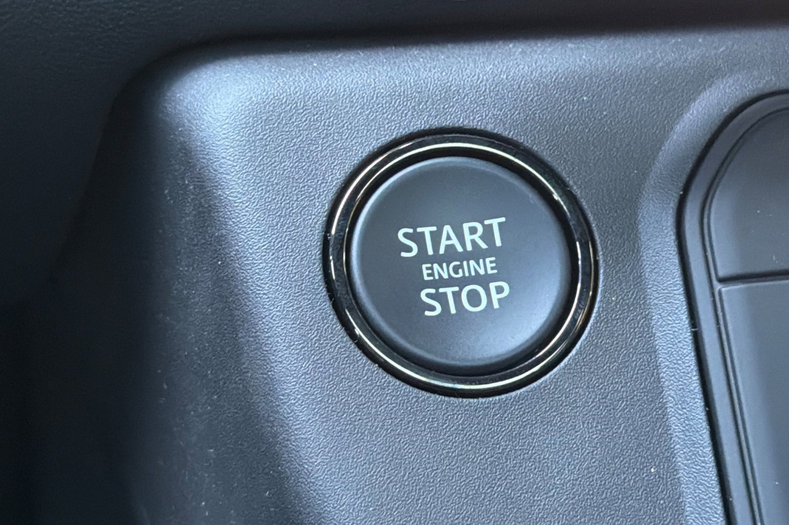 New 2026 Land Rover Defender 110 OCTA AWD/4WD image 15
