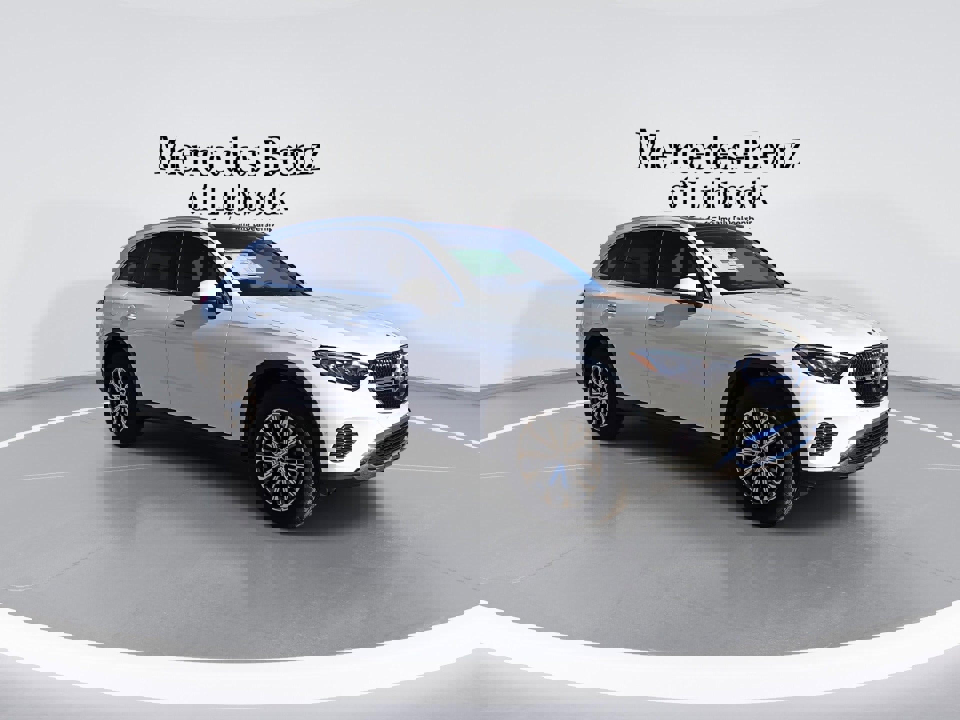 New 2026 Mercedes-Benz GLC 300 4MATIC image 2