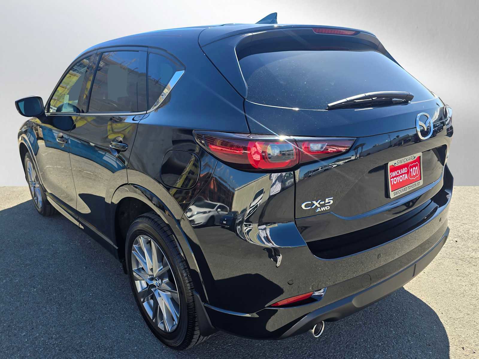 Used 2025 MAZDA CX-5 AWD 2.5 S w/ Premium Plus Pkg image 5