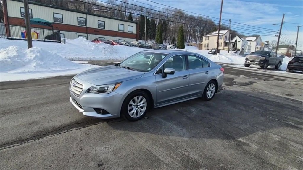 Used 2017 Subaru Legacy 2.5i Premium image 5