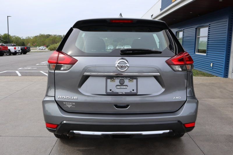 Used 2020 Nissan Rogue S image 7