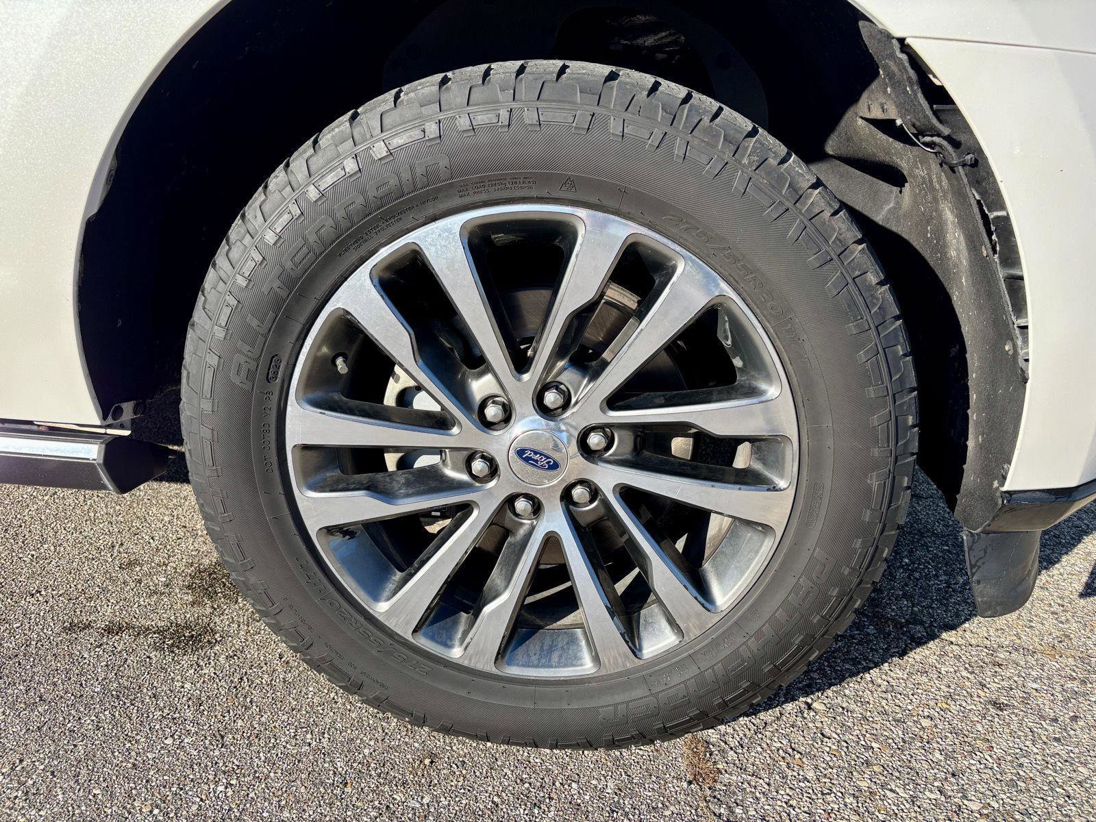 Used 2018 Ford Expedition Max Limited image 33