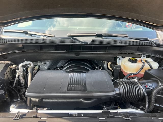 Certified 2025 Chevrolet Suburban Z71 AWD/4WD image 34