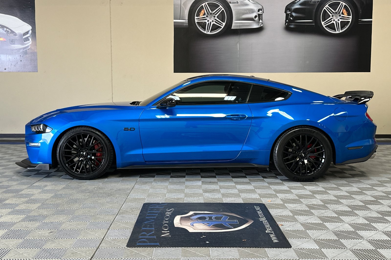 Used 2019 Ford Mustang GT w/ GT Performance Package RWD image 7