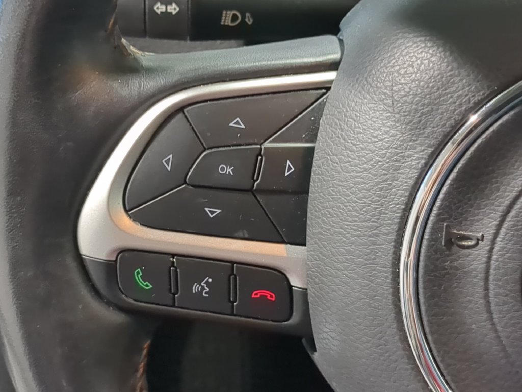 Used 2019 Jeep Compass Limited AWD/4WD image 28