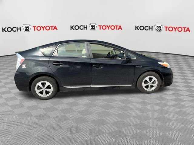 Used 2014 Toyota Prius Two image 9