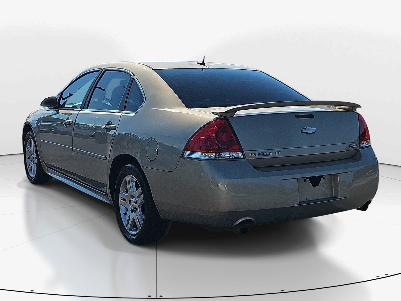 Used 2012 Chevrolet Impala LT w/ LT Sunroof Package FWD image 8