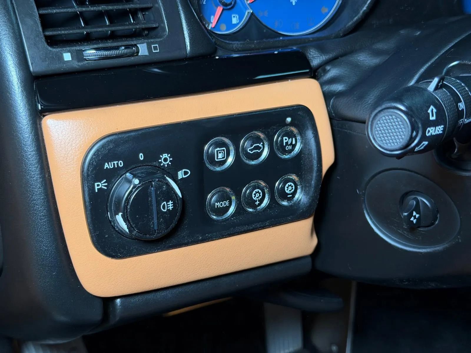 Used 2016 Maserati GranTurismo MC Centennial image 21