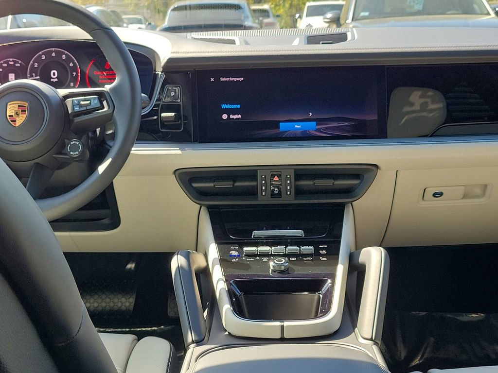 New 2026 Porsche Cayenne image 22