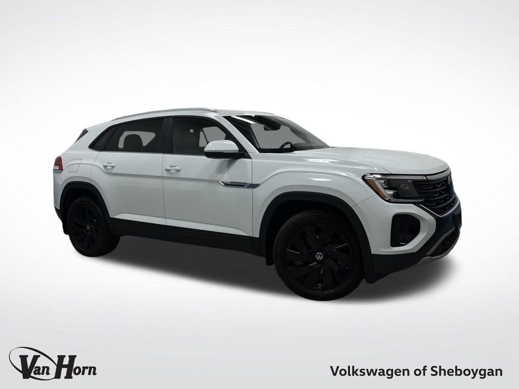 Used 2024 Volkswagen Atlas Cross Sport SE w/ Panoramic Sunroof Package
