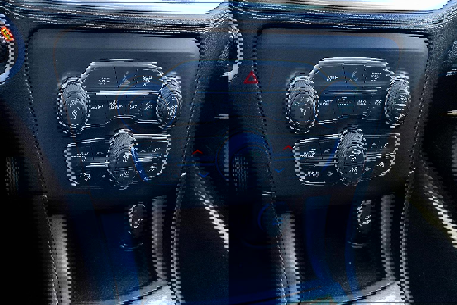 Used 2022 Dodge Charger R/T w/ Daytona Edition Group image 15