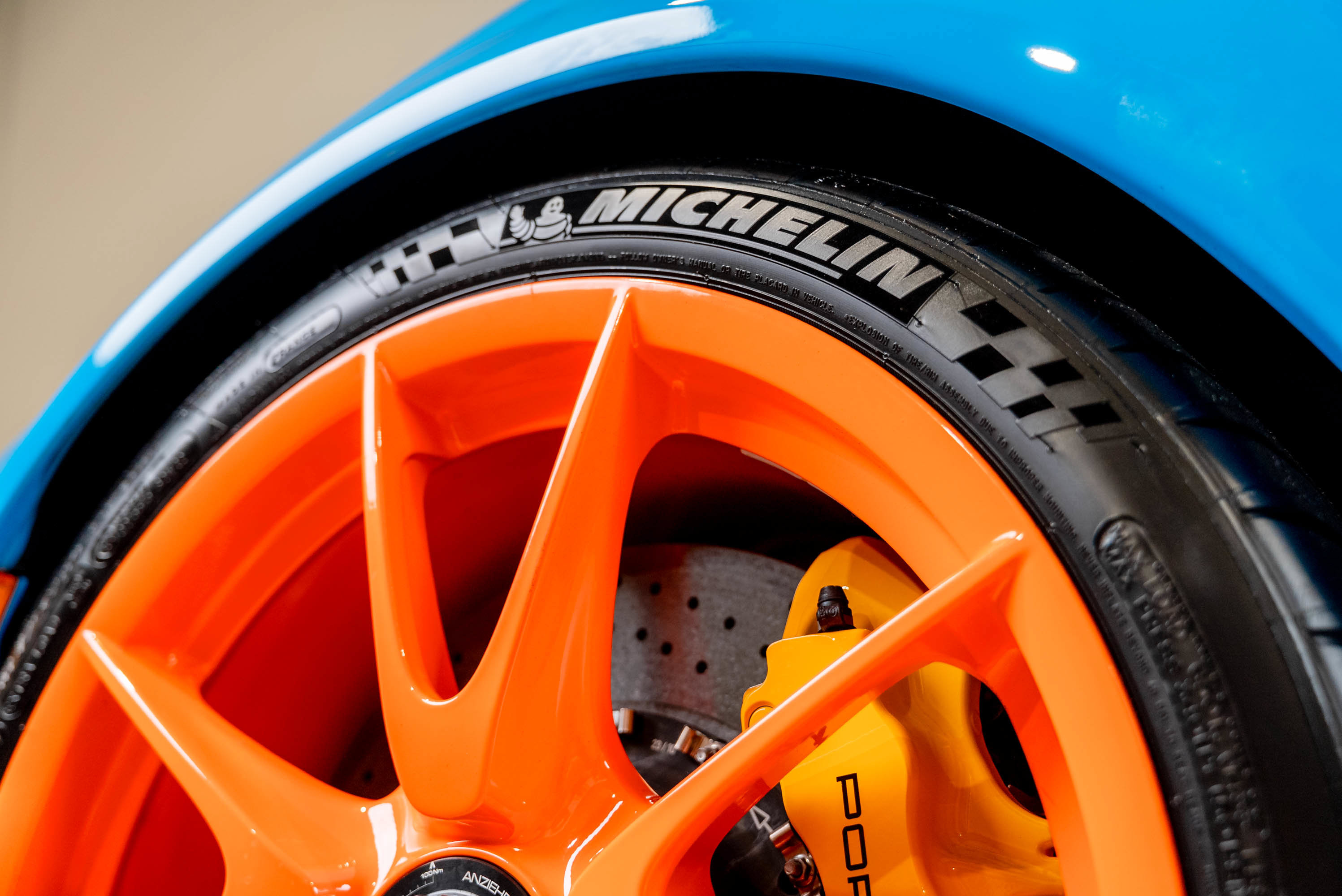 Used 2011 Porsche 911 GT3 RS RWD image 6