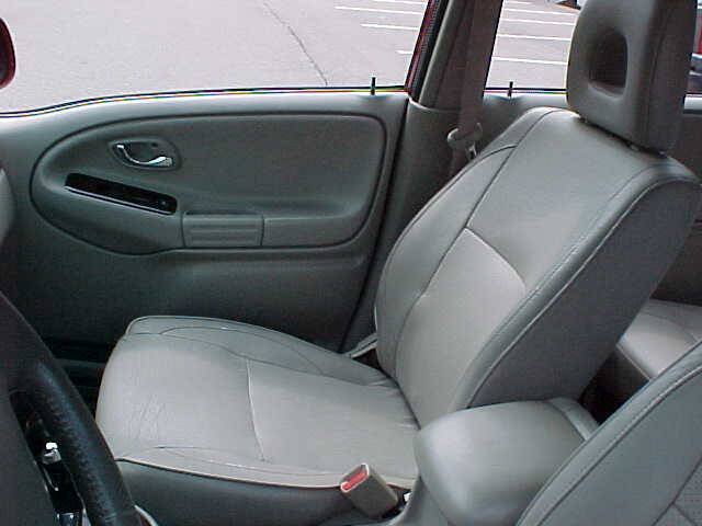 Used 2005 Suzuki XL7 4WD image 47