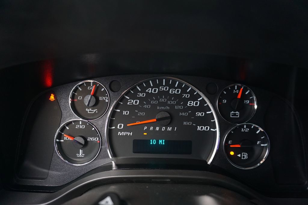 New 2025 Chevrolet Express 2500 w/ Driver Convenience Package RWD image 13