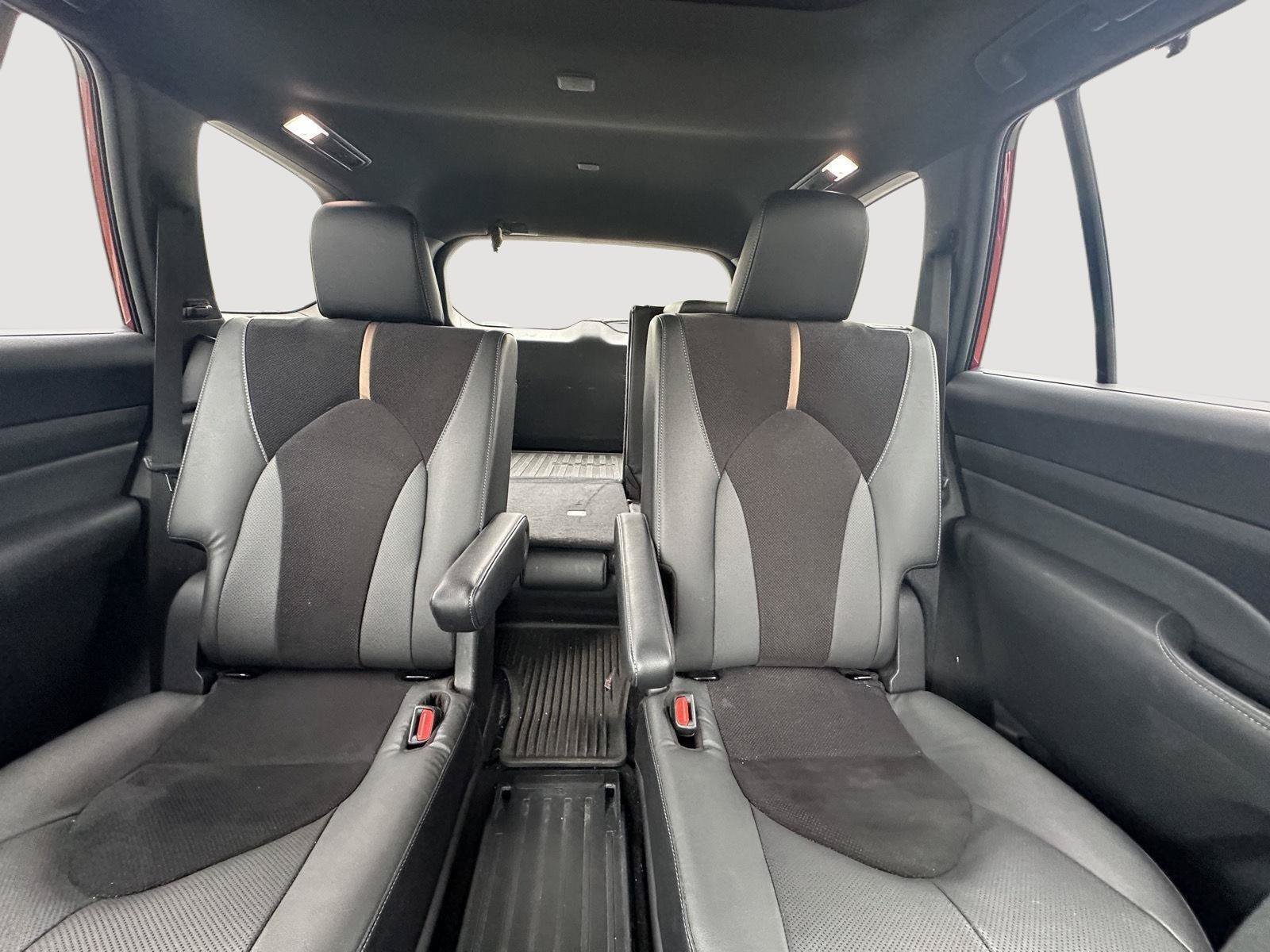 Certified 2024 Toyota Grand Highlander AWD Hybrid image 13