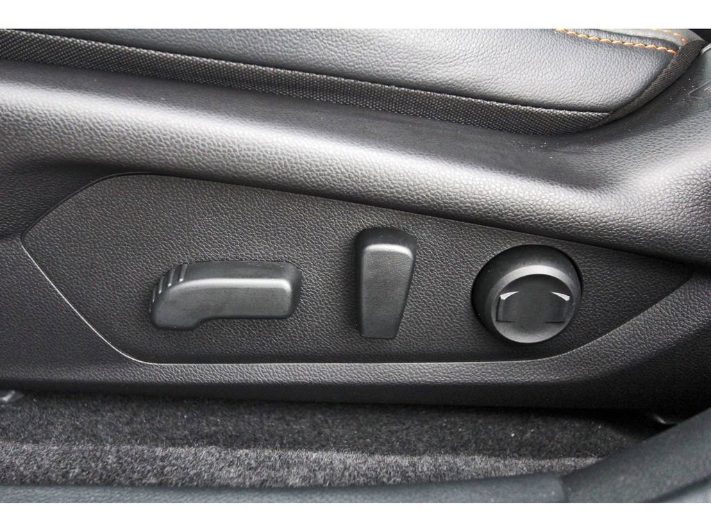 Used 2024 Subaru Crosstrek 2.5i Limited w/ Crosstrek Mirror Package AWD/4WD image 33