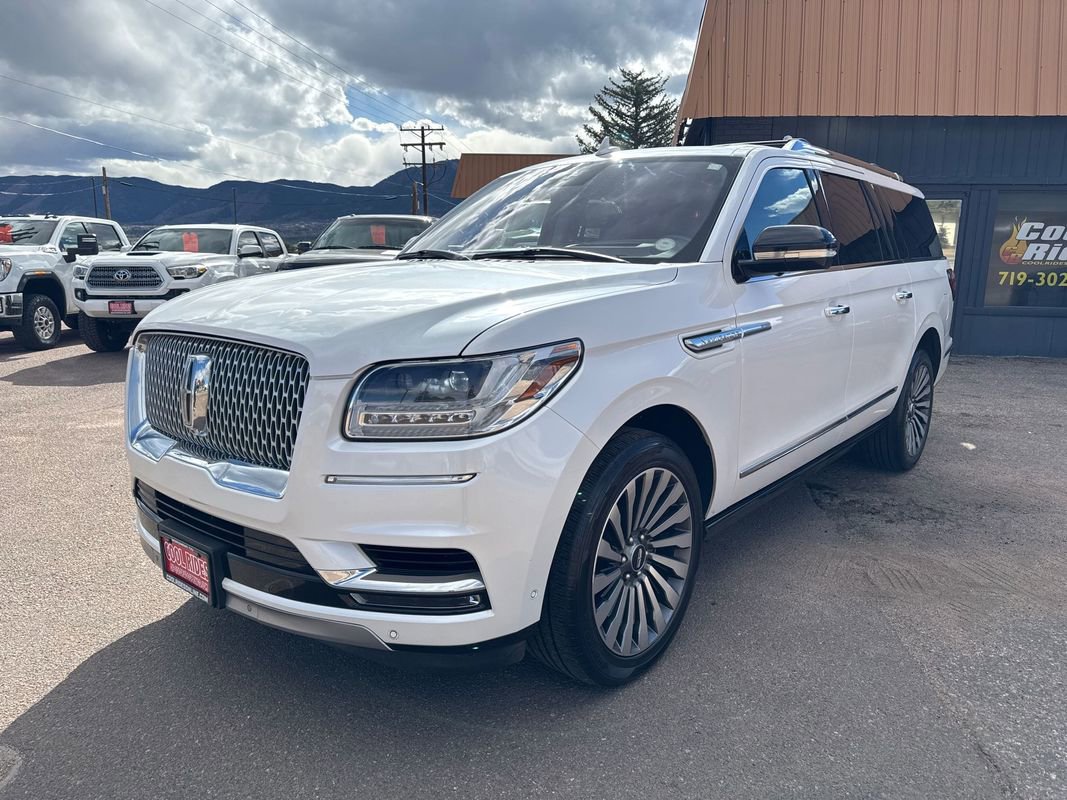 Used 2019 Lincoln Navigator L Reserve w/ Cargo Package AWD/4WD image 10
