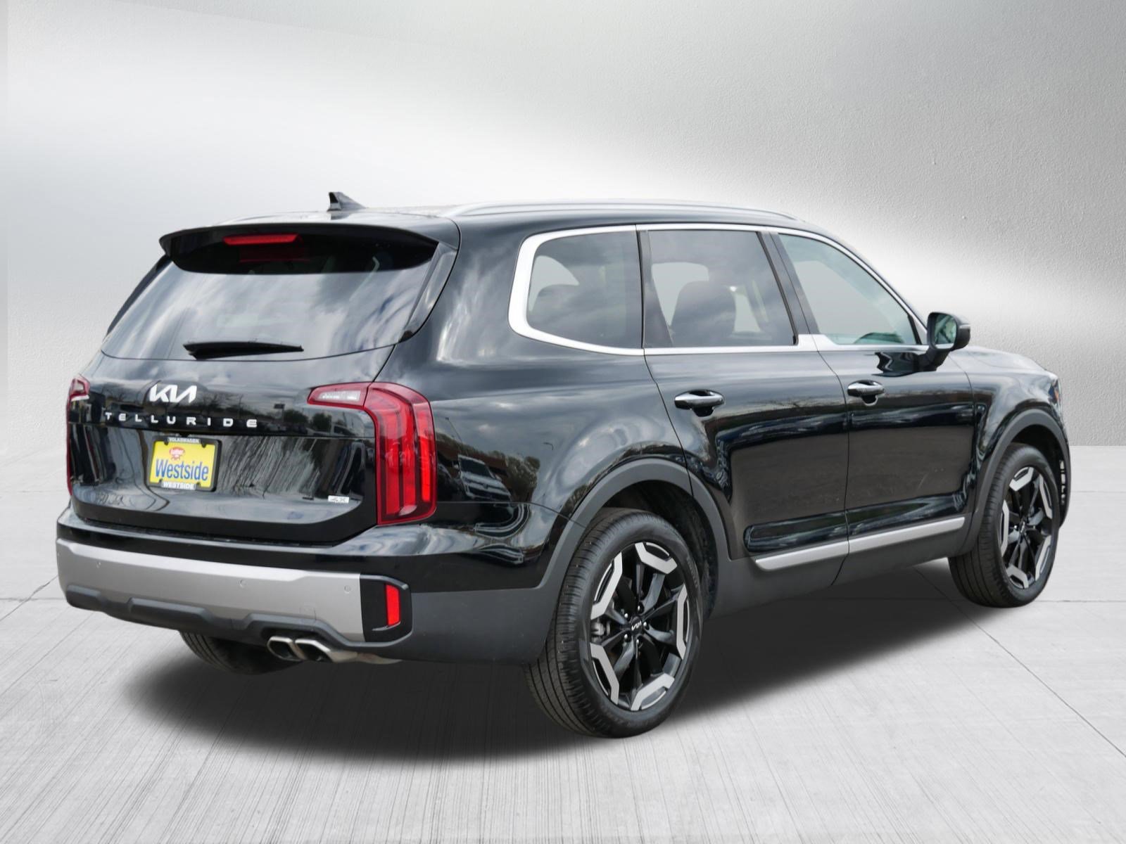 Used 2025 Kia Telluride S AWD/4WD image 7