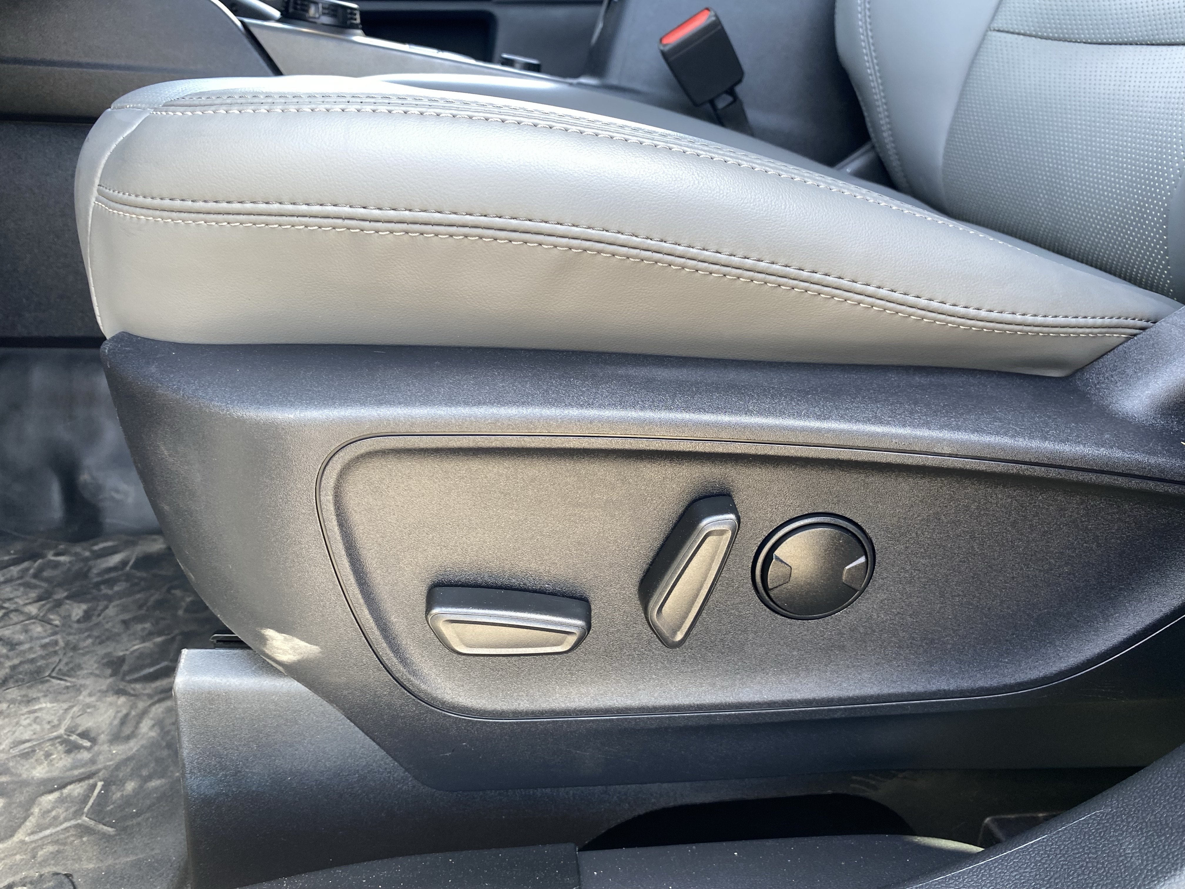 Used 2025 Ford Bronco Sport Badlands AWD/4WD image 21