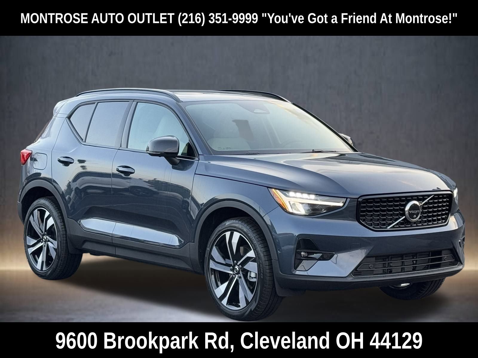 New 2026 Volvo XC40 B5 Plus w/ Protection Package Premier image 7
