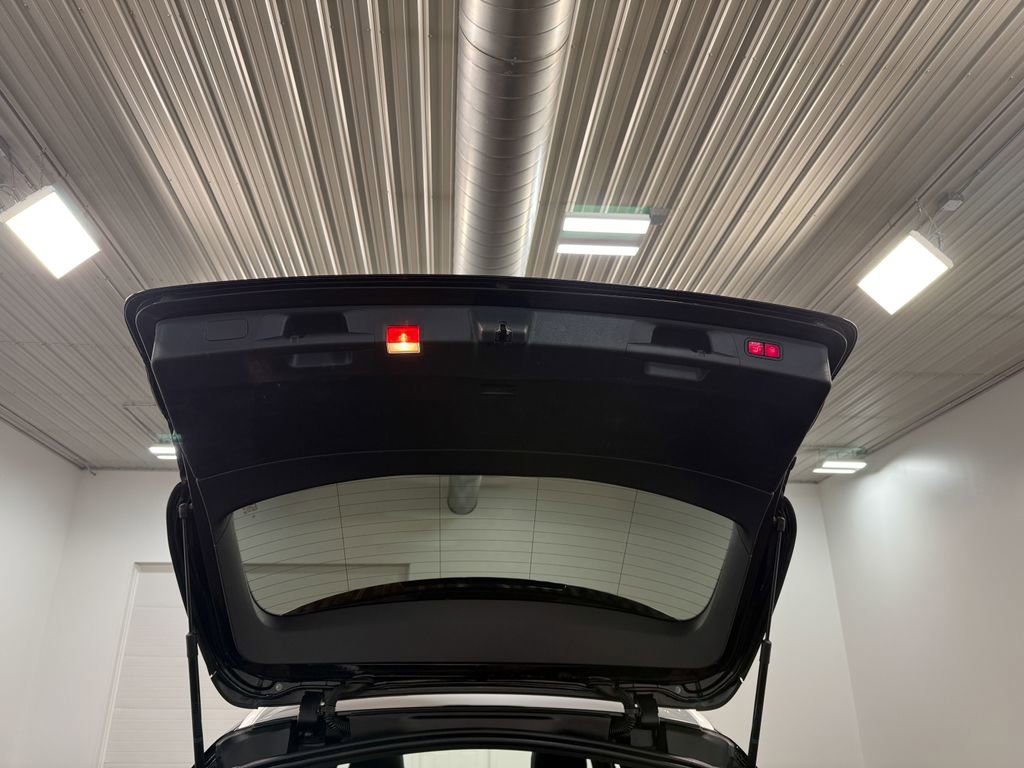 Used 2019 Mercedes-Benz E 450 E 450 image 69