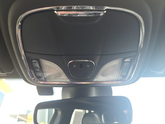 Used 2019 Jeep Cherokee High Altitude AWD/4WD image 27