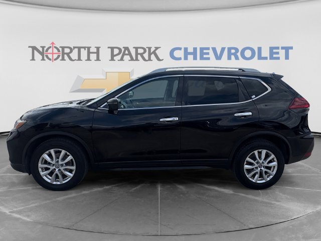 Used 2018 Nissan Rogue SV FWD image 6