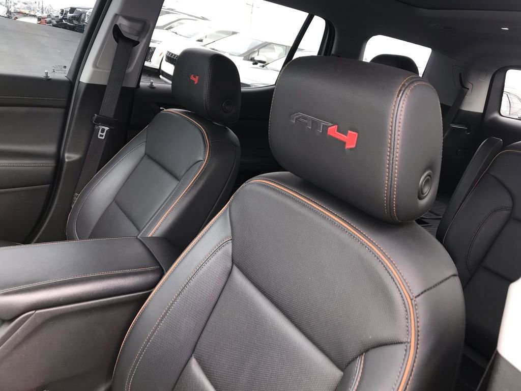 Used 2023 GMC Acadia AT4 w/ GMC Pro Grade Package image 11