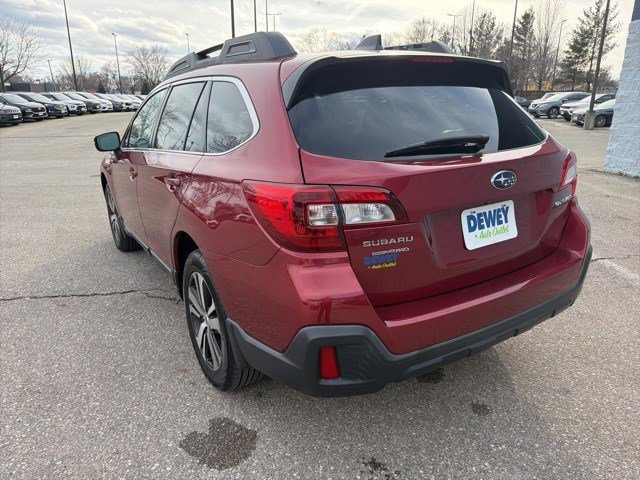 Used 2018 Subaru Outback 2.5i Limited image 3