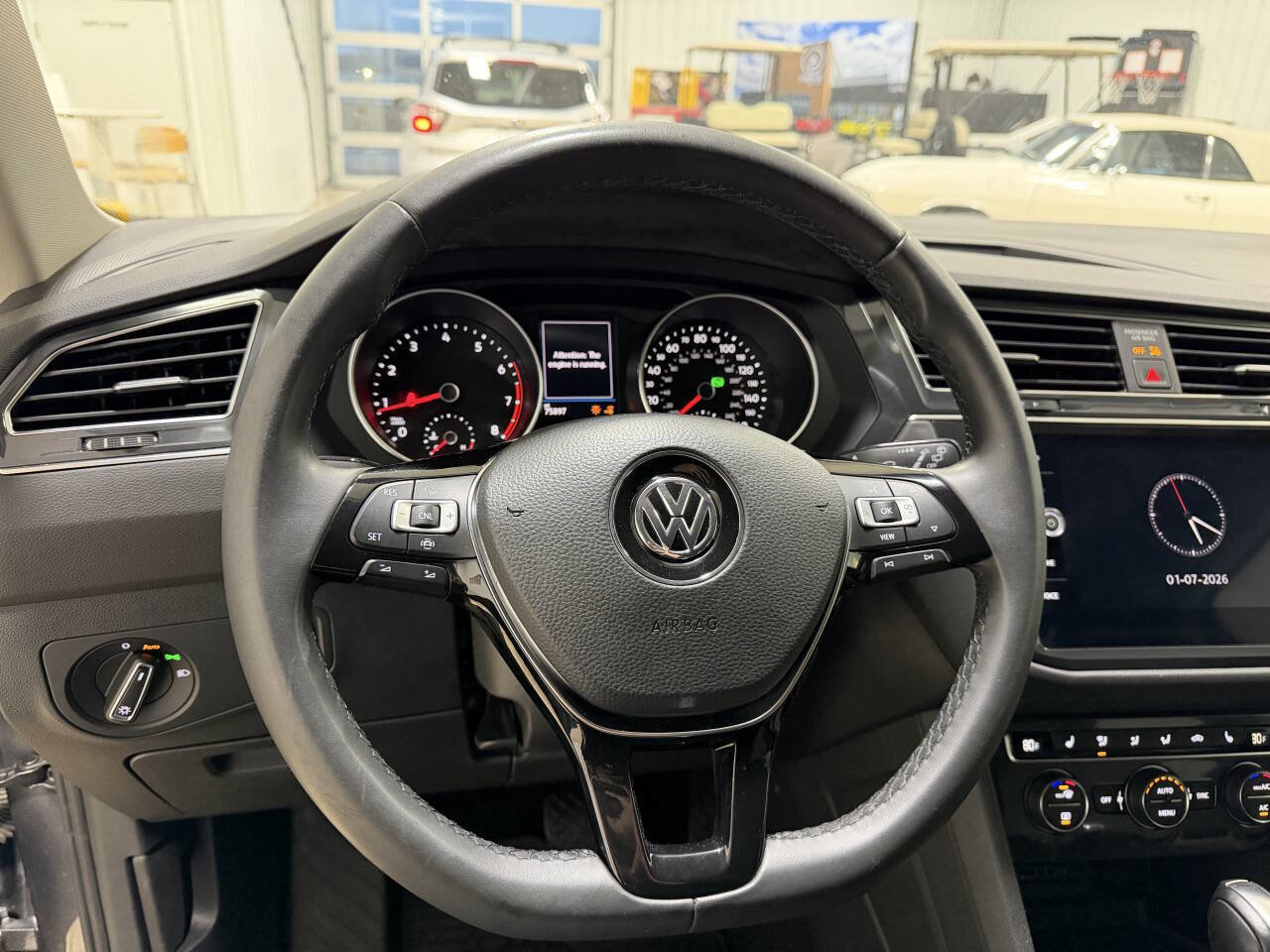 Used 2020 Volkswagen Tiguan S image 23
