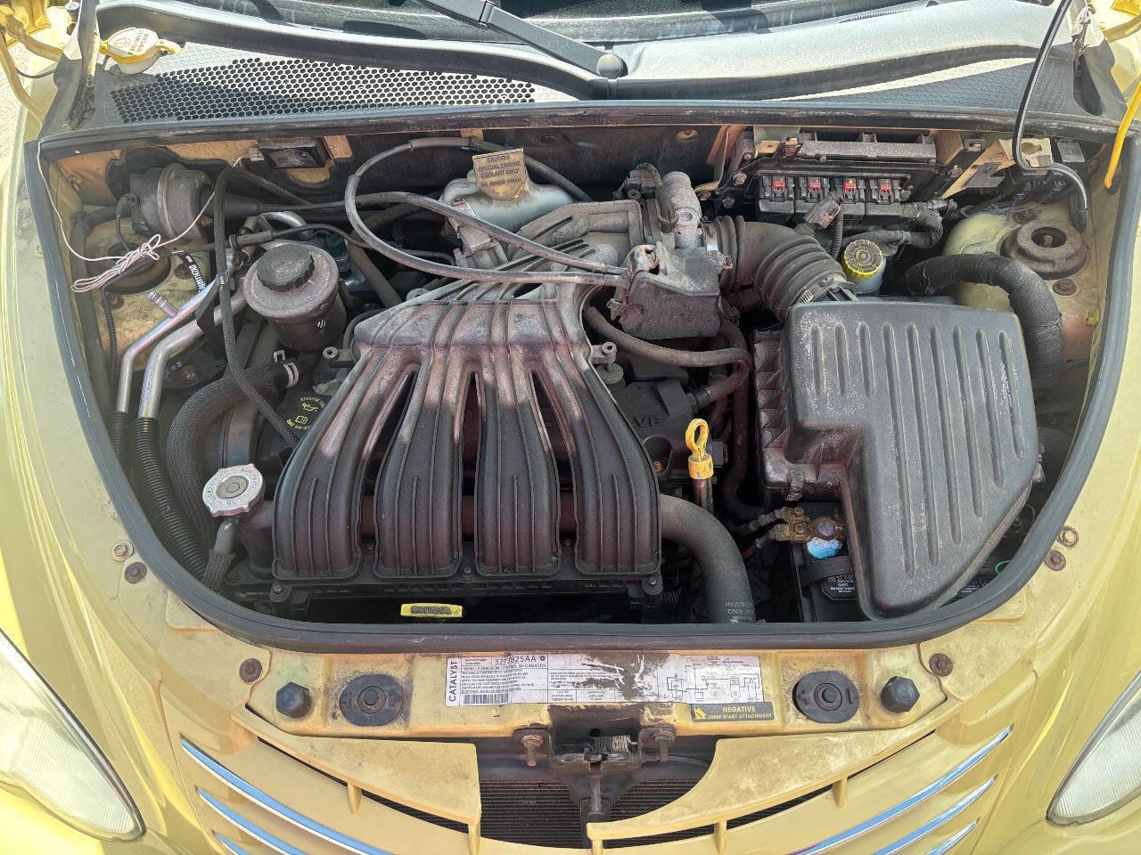 Used 2007 Chrysler PT Cruiser Limited FWD image 11