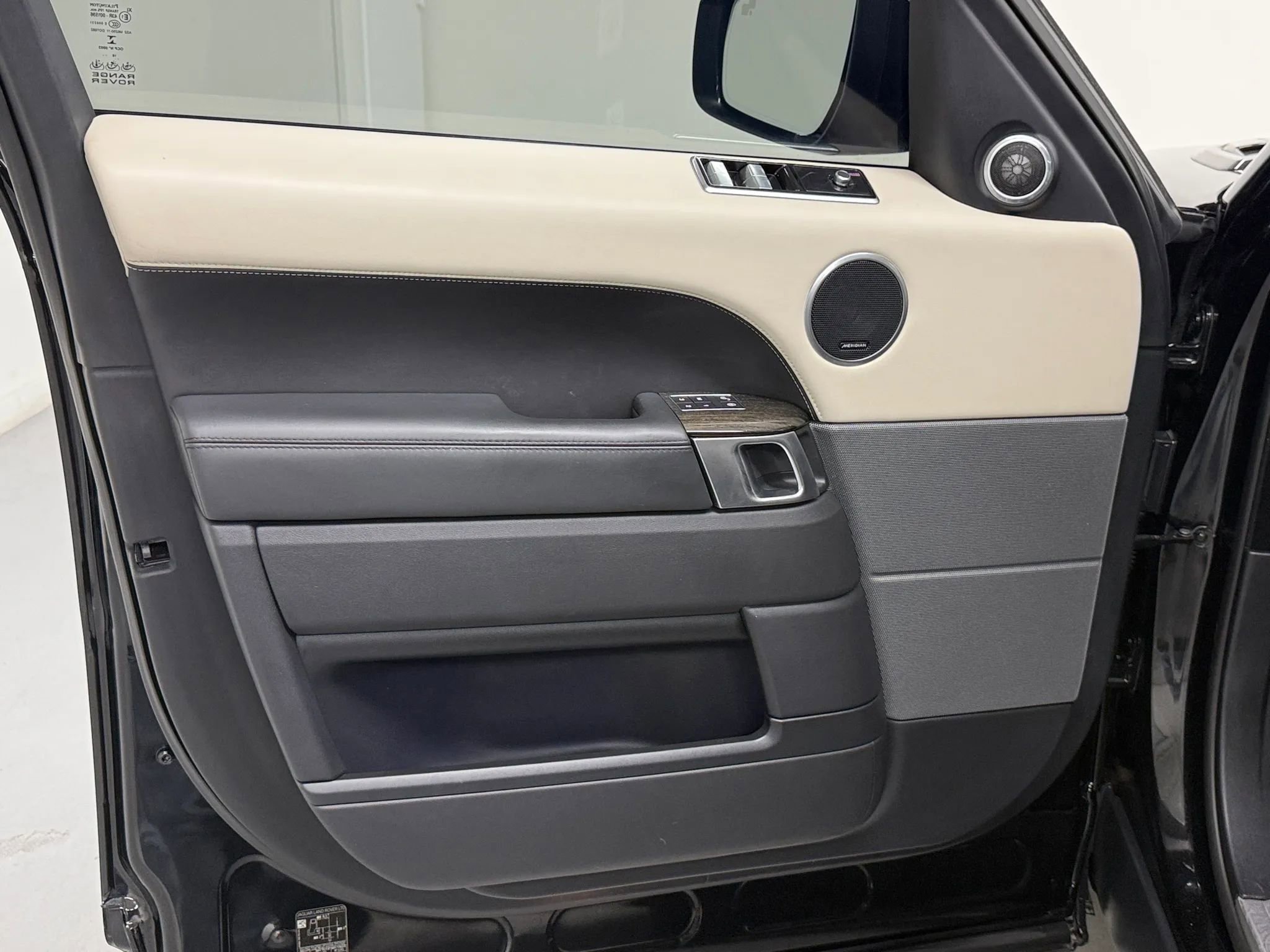 Used 2019 Land Rover Range Rover Sport HSE Dynamic image 20