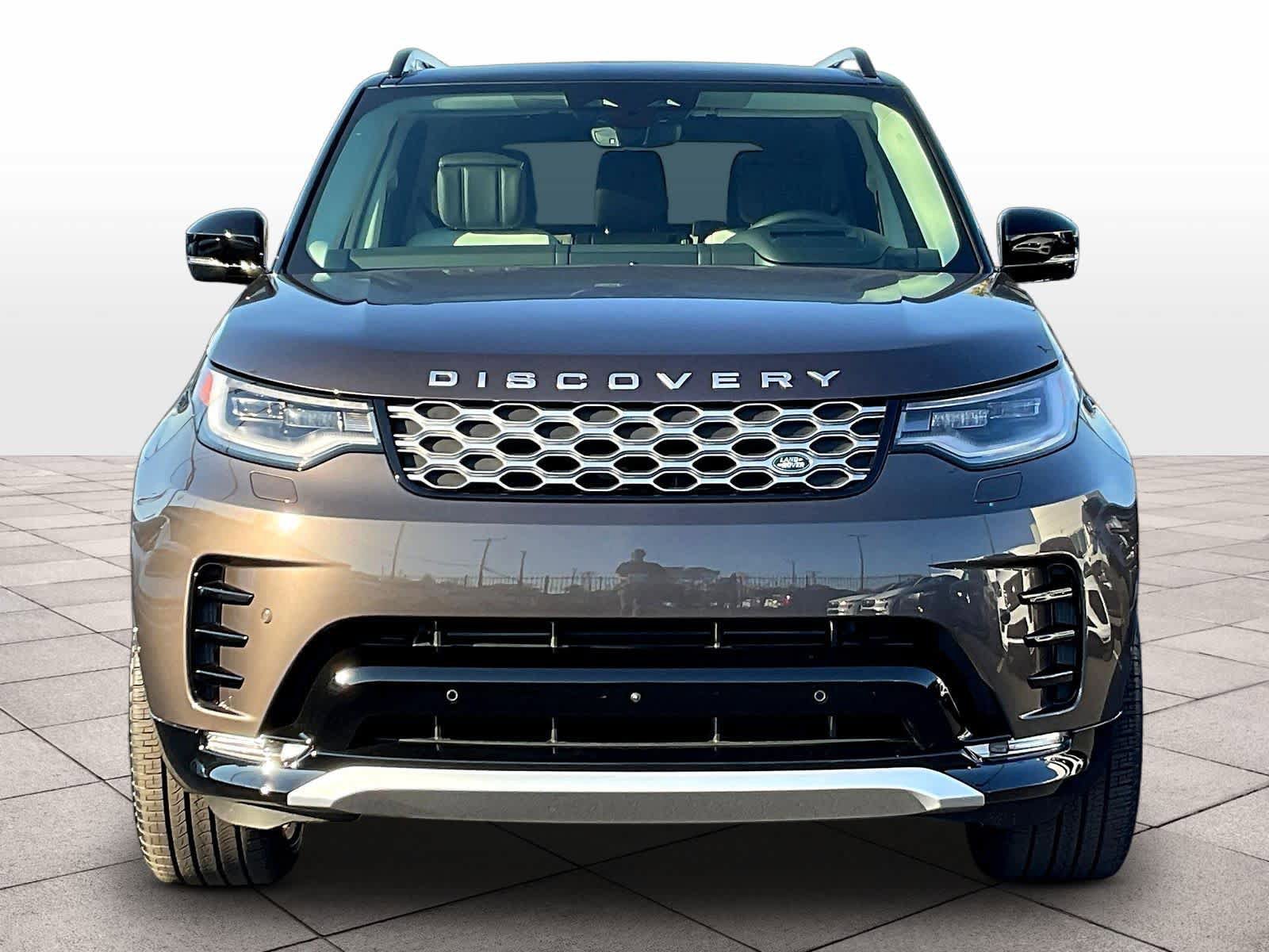New 2025 Land Rover Discovery Metropolitan Edition AWD/4WD image 5