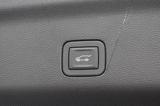 New 2026 Chevrolet Tahoe High Country image 24