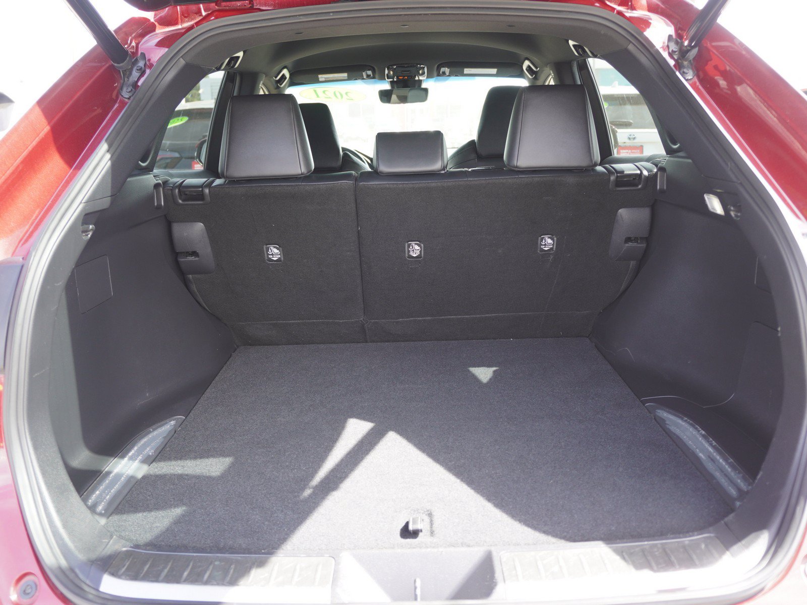 Used 2021 Toyota Venza XLE AWD/4WD image 11