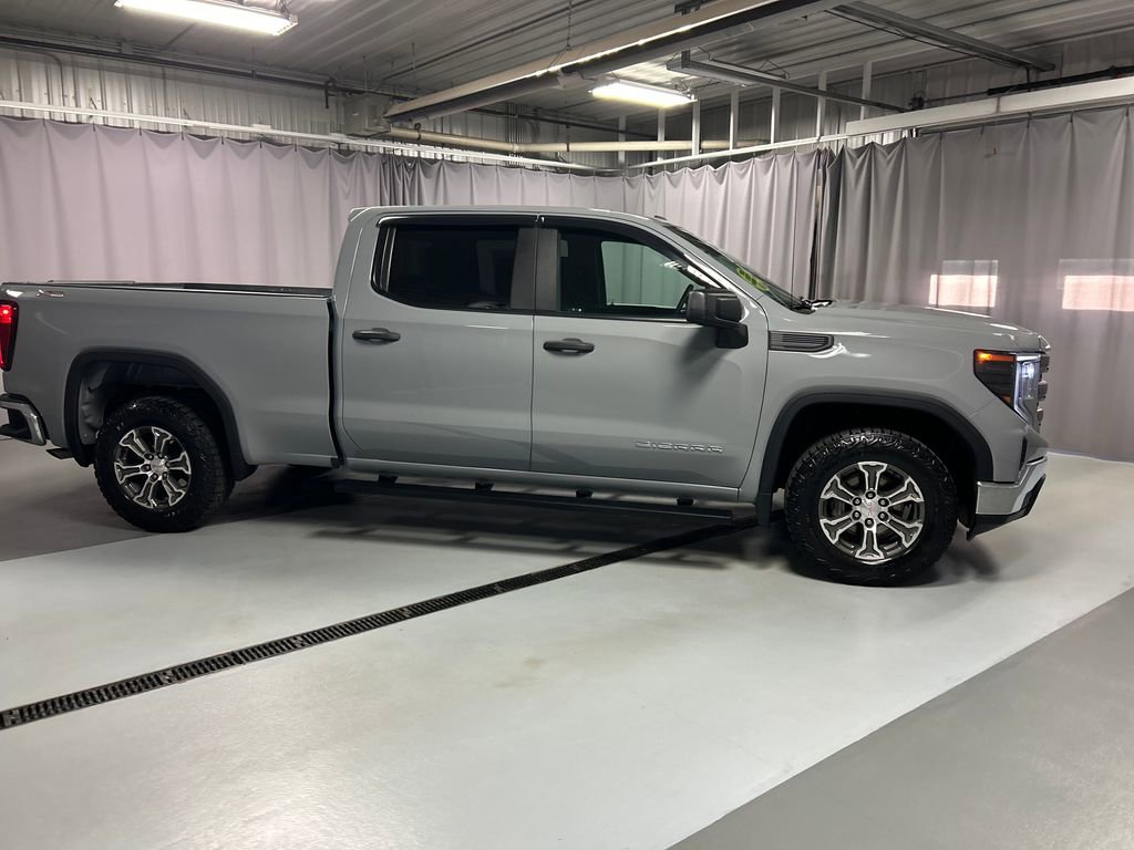 Used 2024 GMC Sierra 1500 Pro w/ Pro Value Package AWD/4WD image 8