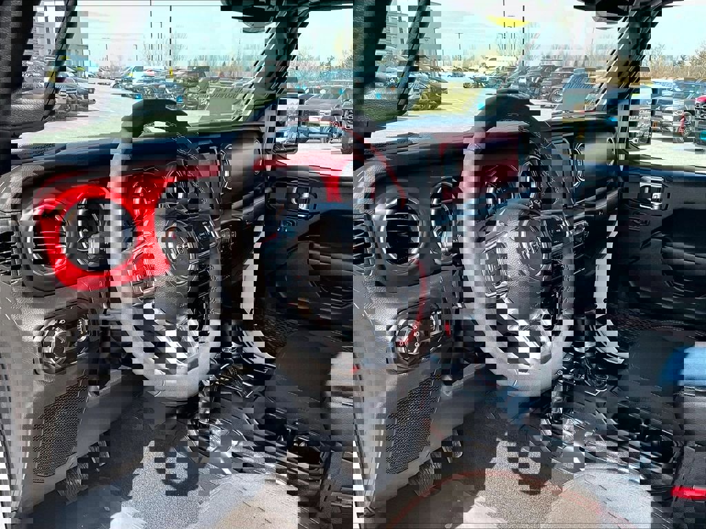 Used 2023 Jeep Gladiator Rubicon w/ Cold Weather Group image 8