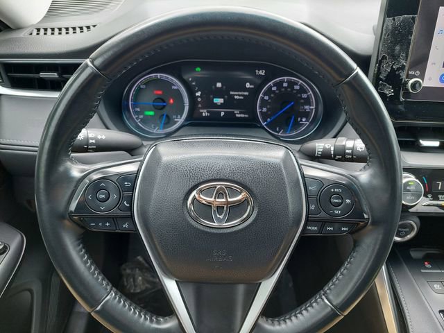Used 2024 Toyota Venza LE AWD/4WD image 30