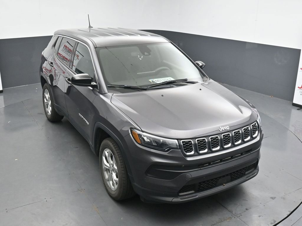 Used 2024 Jeep Compass Sport AWD/4WD image 10