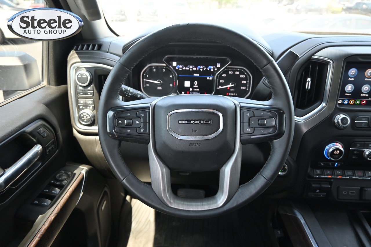 Used 2022 GMC Sierra 2500 Denali w/ Denali Ultimate Package AWD/4WD image 10