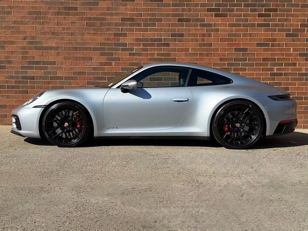 Certified 2022 Porsche 911 Carrera 4 GTS image 2