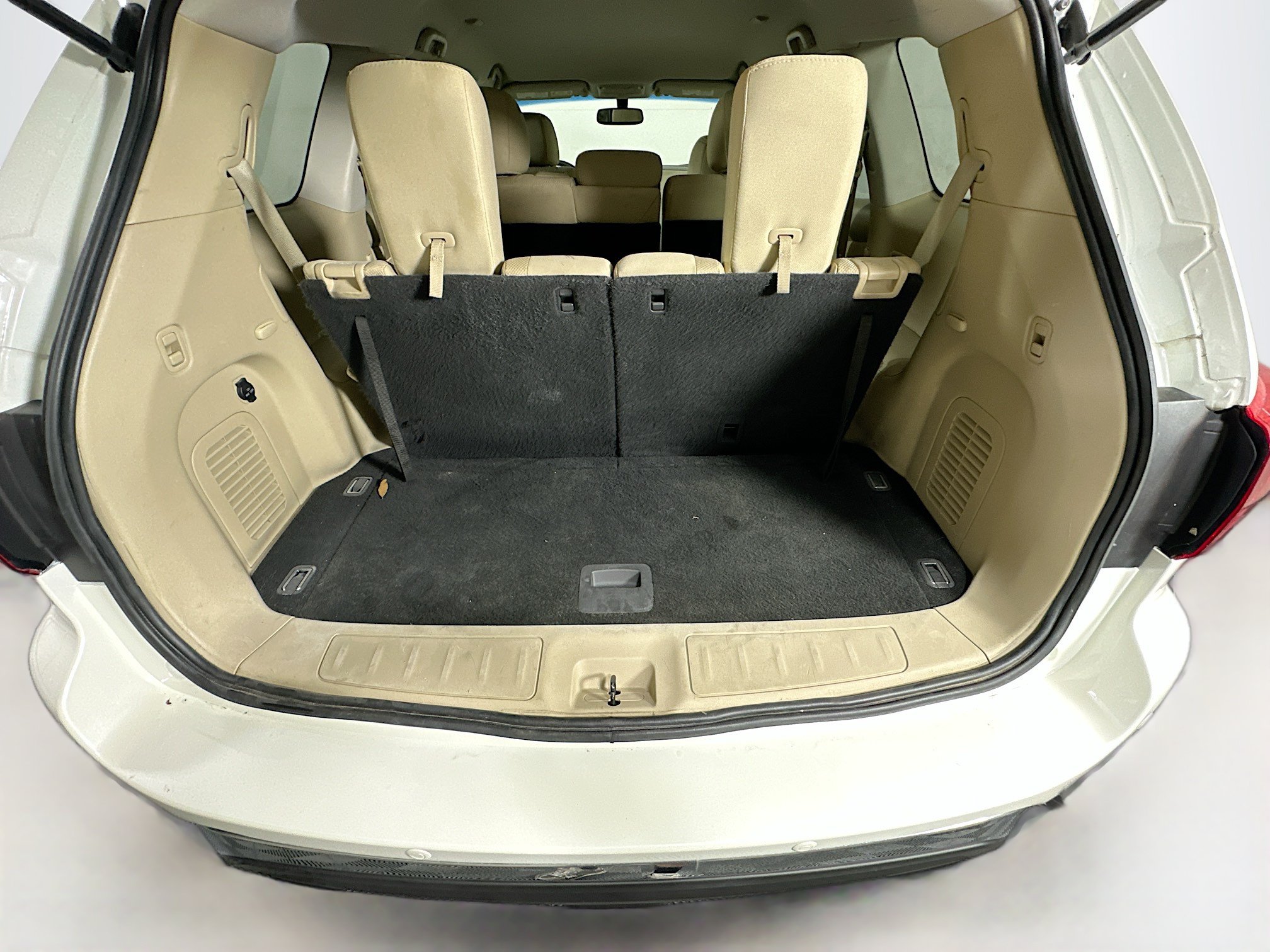 Used 2017 Nissan Pathfinder SV FWD image 32