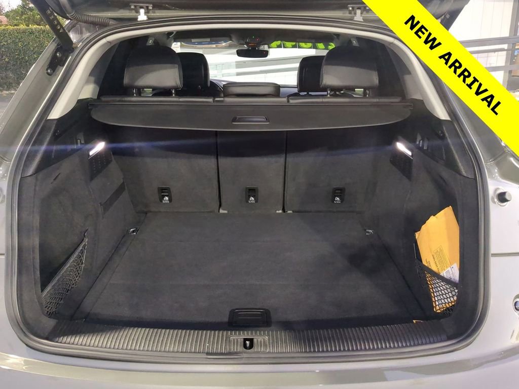 Used 2024 Audi Q5 2.0T Premium image 26