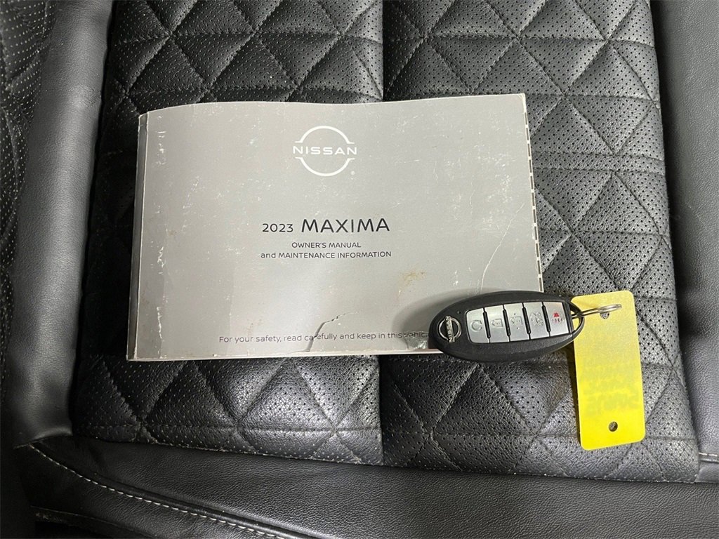 Used 2023 Nissan Maxima Platinum image 45