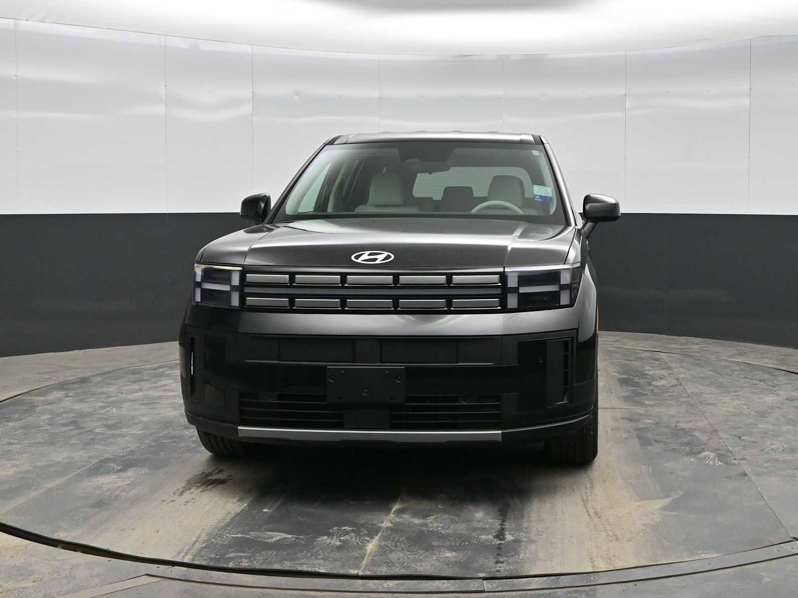 New 2026 Hyundai Santa Fe SE image 3