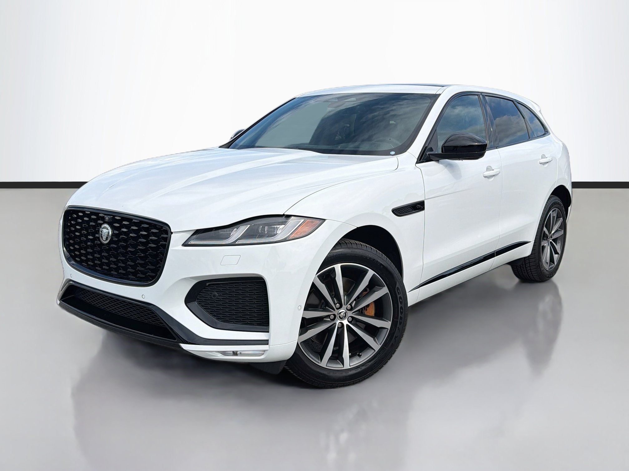 Used 2026 Jaguar F-PACE R-Dynamic S
