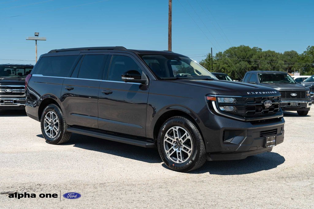 New 2025 Ford Expedition Max Active image 3