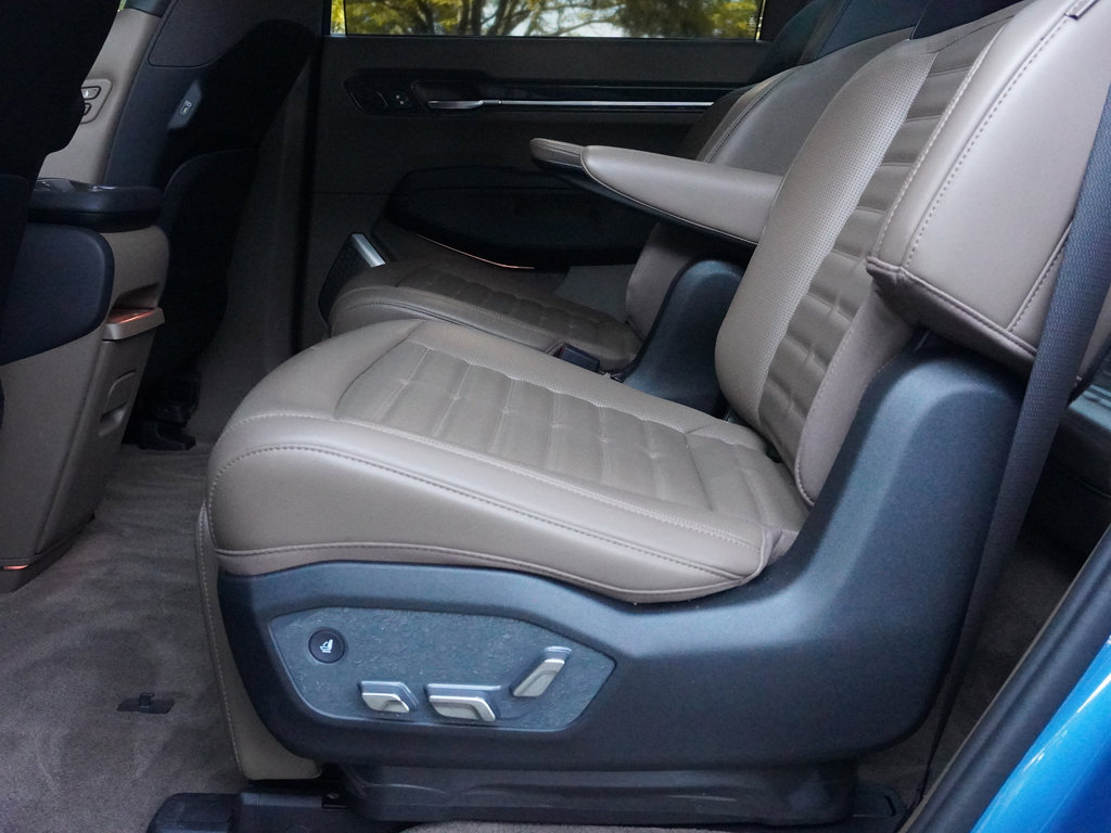 Used 2024 Kia EV9 Land AWD/4WD image 37