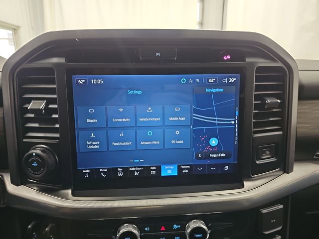 Used 2025 Ford F150 Lariat w/ Equipment Group 501A Mid image 18